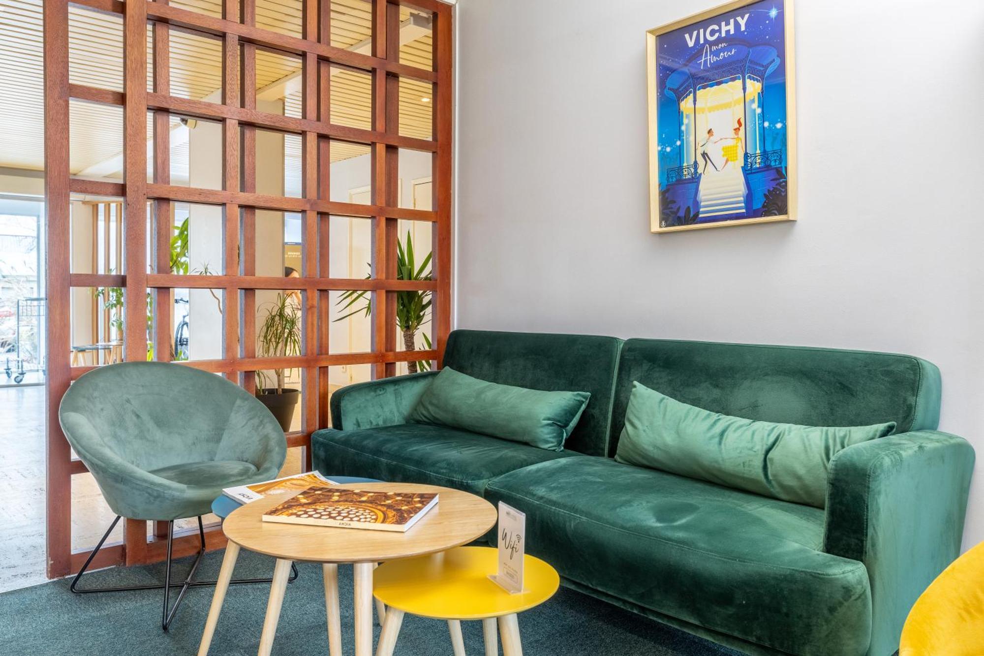Brit Hotel Le Parc Vichy Bellerive-sur-Allier Buitenkant foto