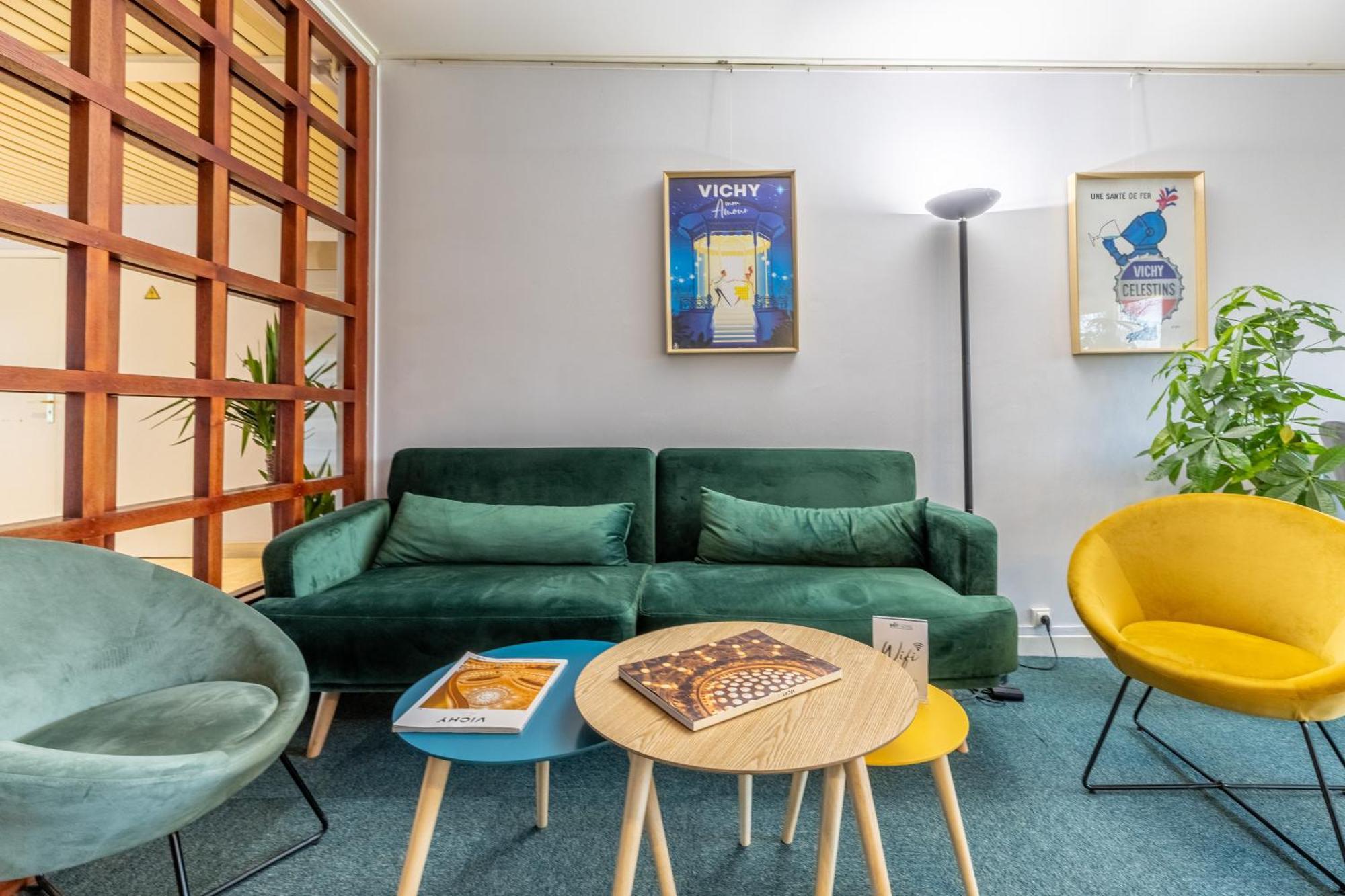 Brit Hotel Le Parc Vichy Bellerive-sur-Allier Buitenkant foto